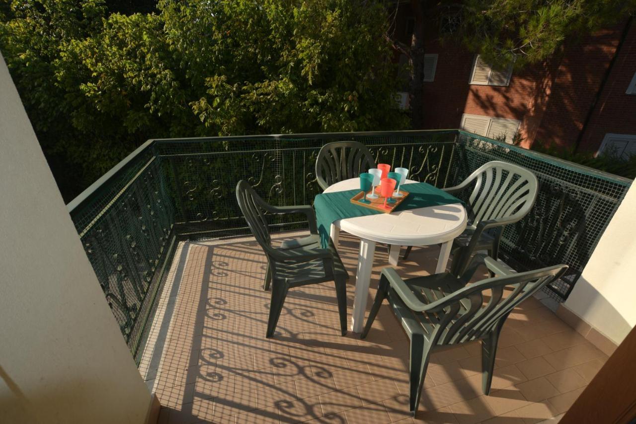 Lignano Pineta Nice Flat Lignano Sabbiadoro Zewnętrze zdjęcie
